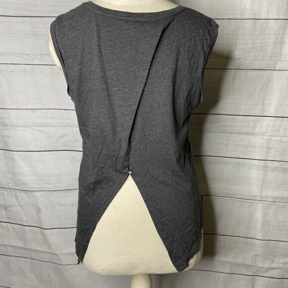 American Eagle Outfitters grey split back small - Picture 4 of 6